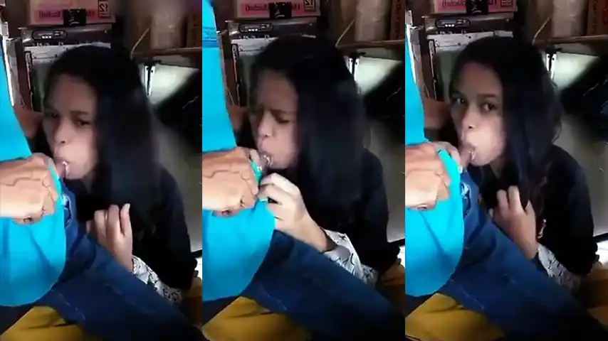 ABG Baru Jaga Warung Dipaksa Blowjob