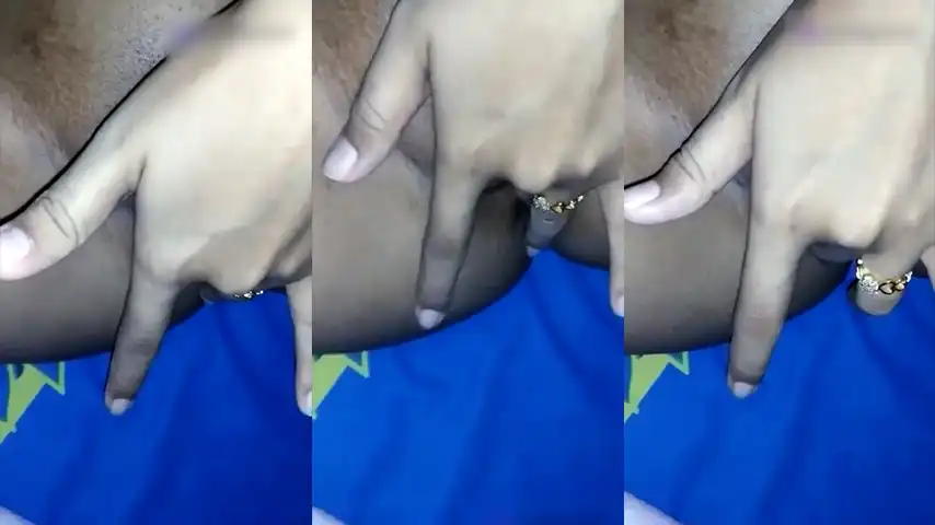 ABG Montok Tangan Bercincin Colok Memek