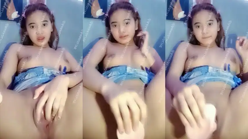 Agatha Lepas Hijab Colmek Dildo