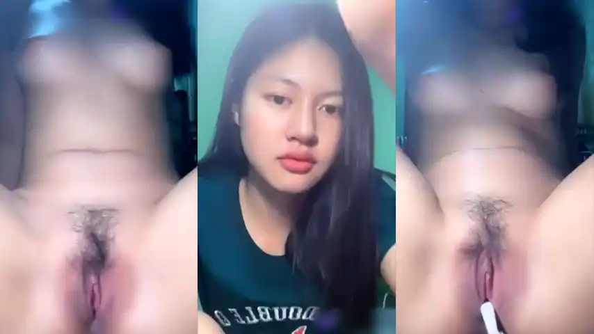 Cewe Colmek Pake Sikat Gigi MangoLive