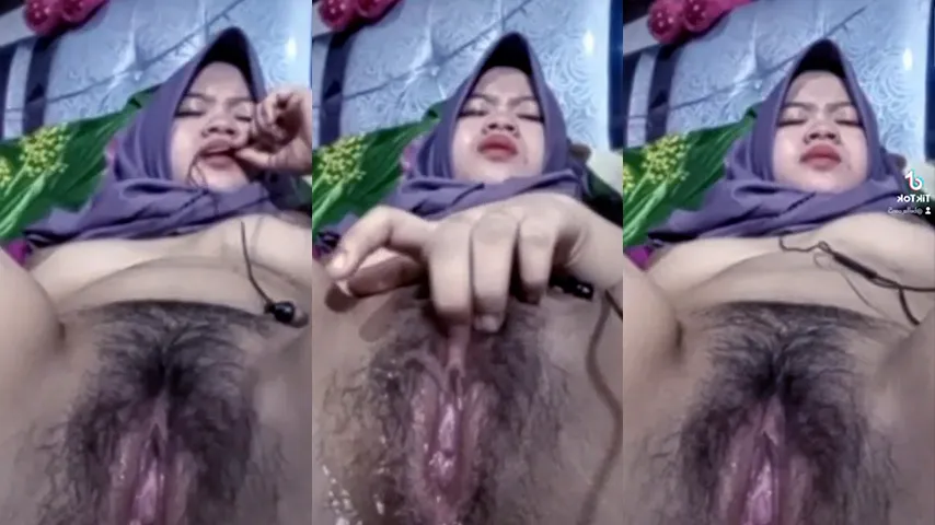 Jilbab Semok Sange Pengen Diewe