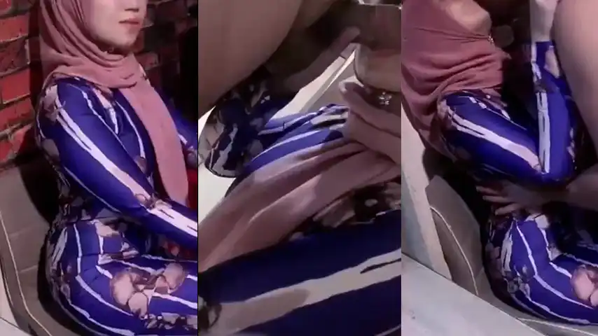 Jilbab Tante Gamis Biru Ketat Blowjob