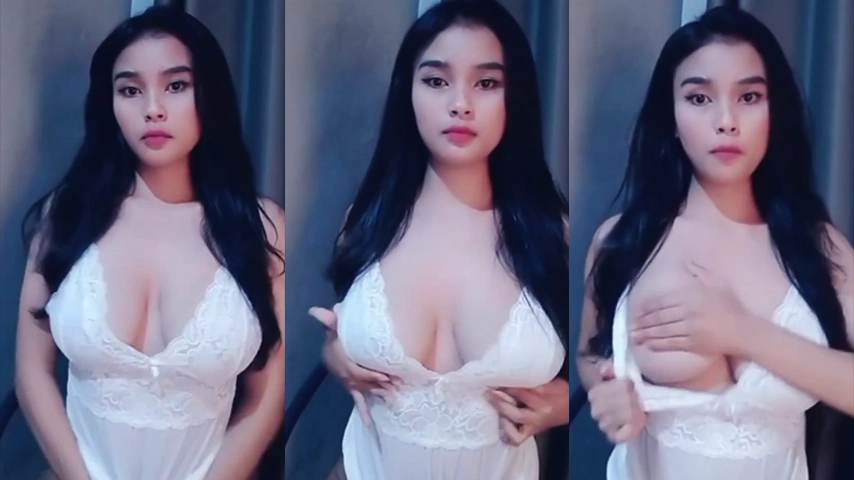 Kak Kingkin Baju Dinas Putih Menggoda