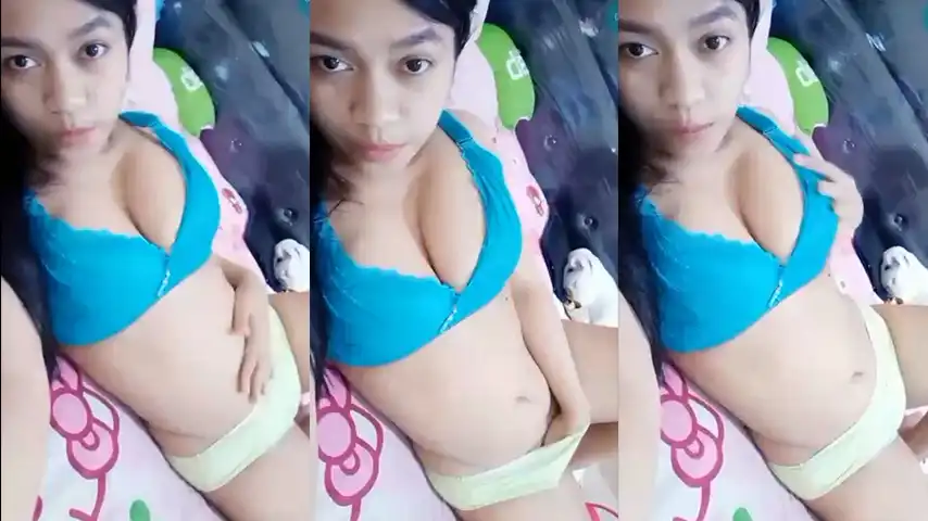 Live Cewe Tobrut Rebahan Kobel Memek