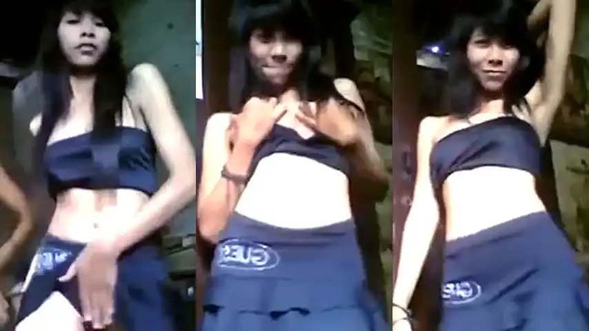 Naely Busana Hitam Seksi Binal Joget