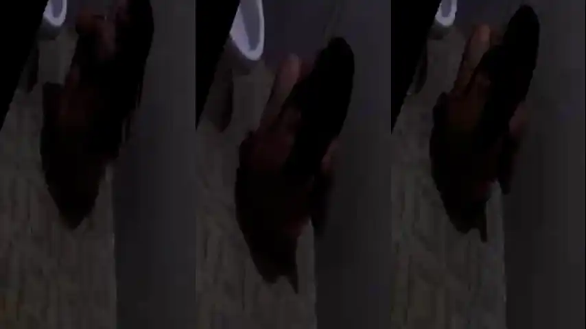 Ngintip Adik Kandung Masturbasi Dikamar Mandi