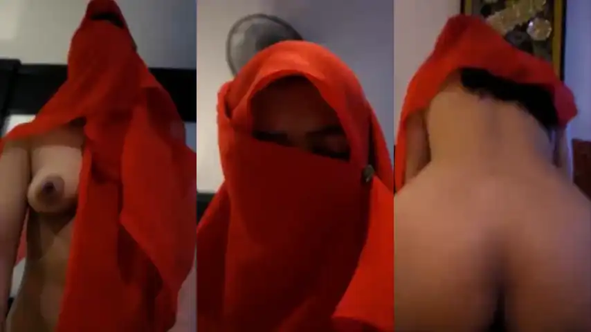 Tante Jilbab Merah Semok Ngentot WOT