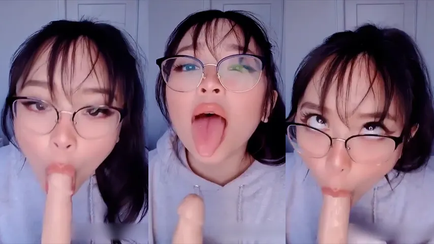 Terbaru Ambiyah Hoodie Biru Ngemut Dildo