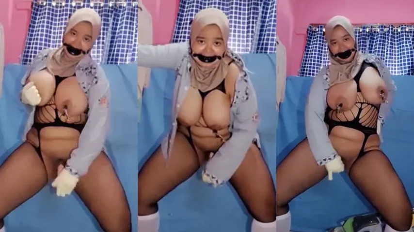 Viral HIjab Tobrut Kostum BDSM Colmek
